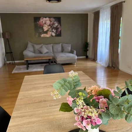 Via Mare Apartment *